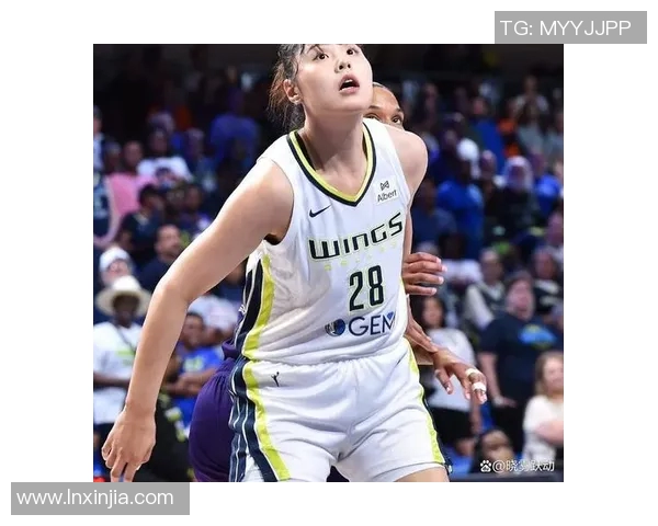 风暴队对李月汝身价低迷的态度引发球迷热议与关注